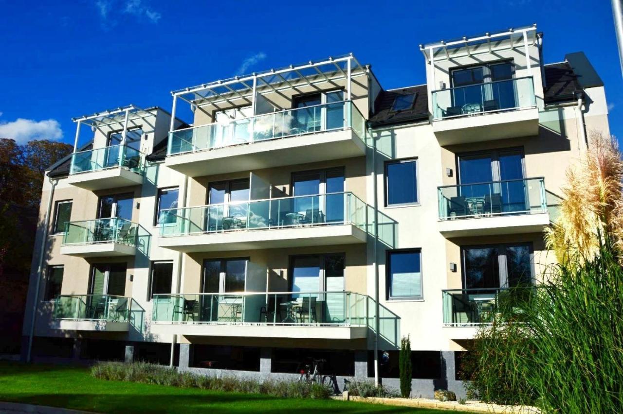 Portofino Apartman Sárvár Eksteriør billede